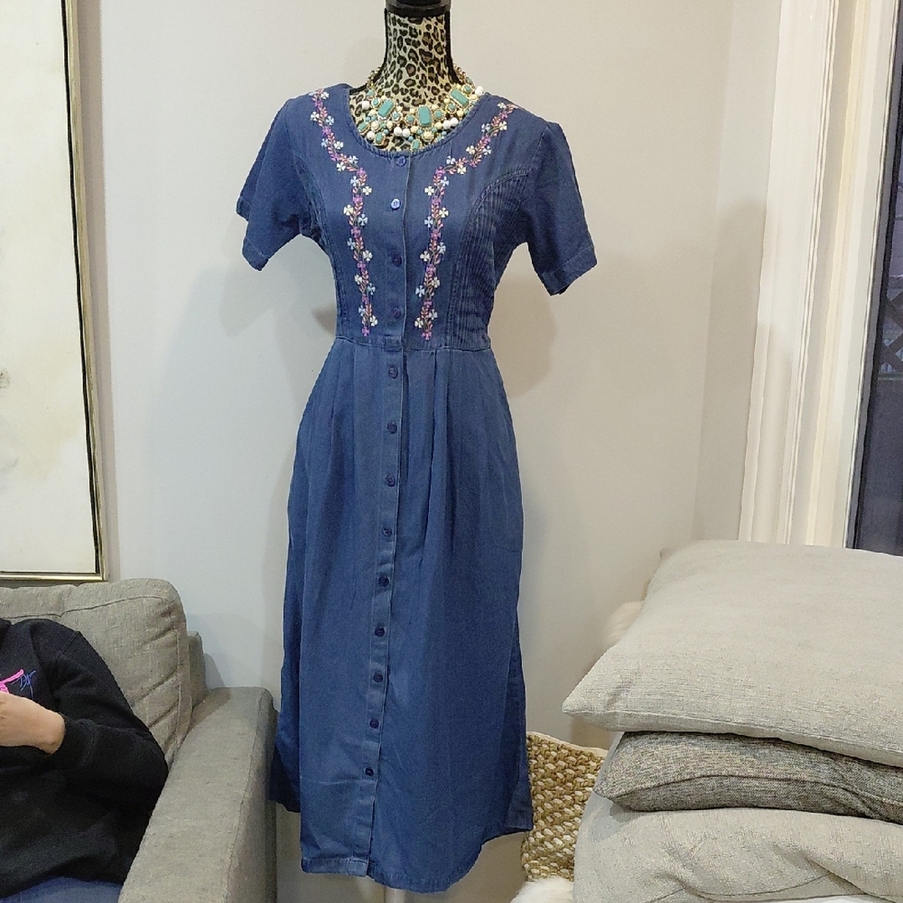 Denim Embroidered Button-Front Women’s Dress